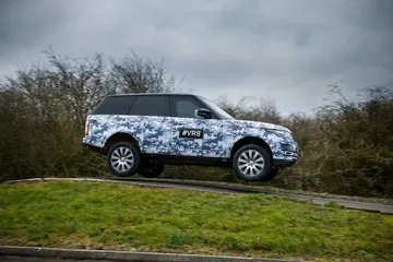 Range Rover Sentinel 2019 7