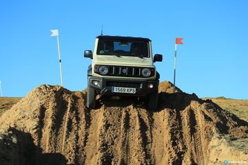 Suzuki Allgrip Jimny 0319 049 