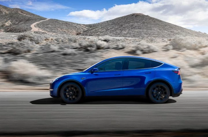 Tesla Model Y 2019 Azul Lateral Exterior