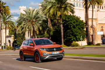 Volkswagen T Cross 2019 Naranja Prueba Exterior 07