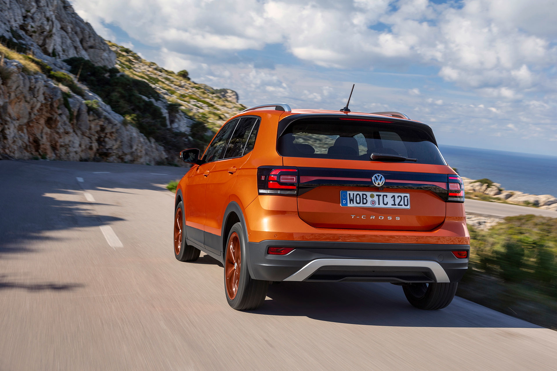 Volkswagen T Cross 2019 Naranja Prueba Exterior 10