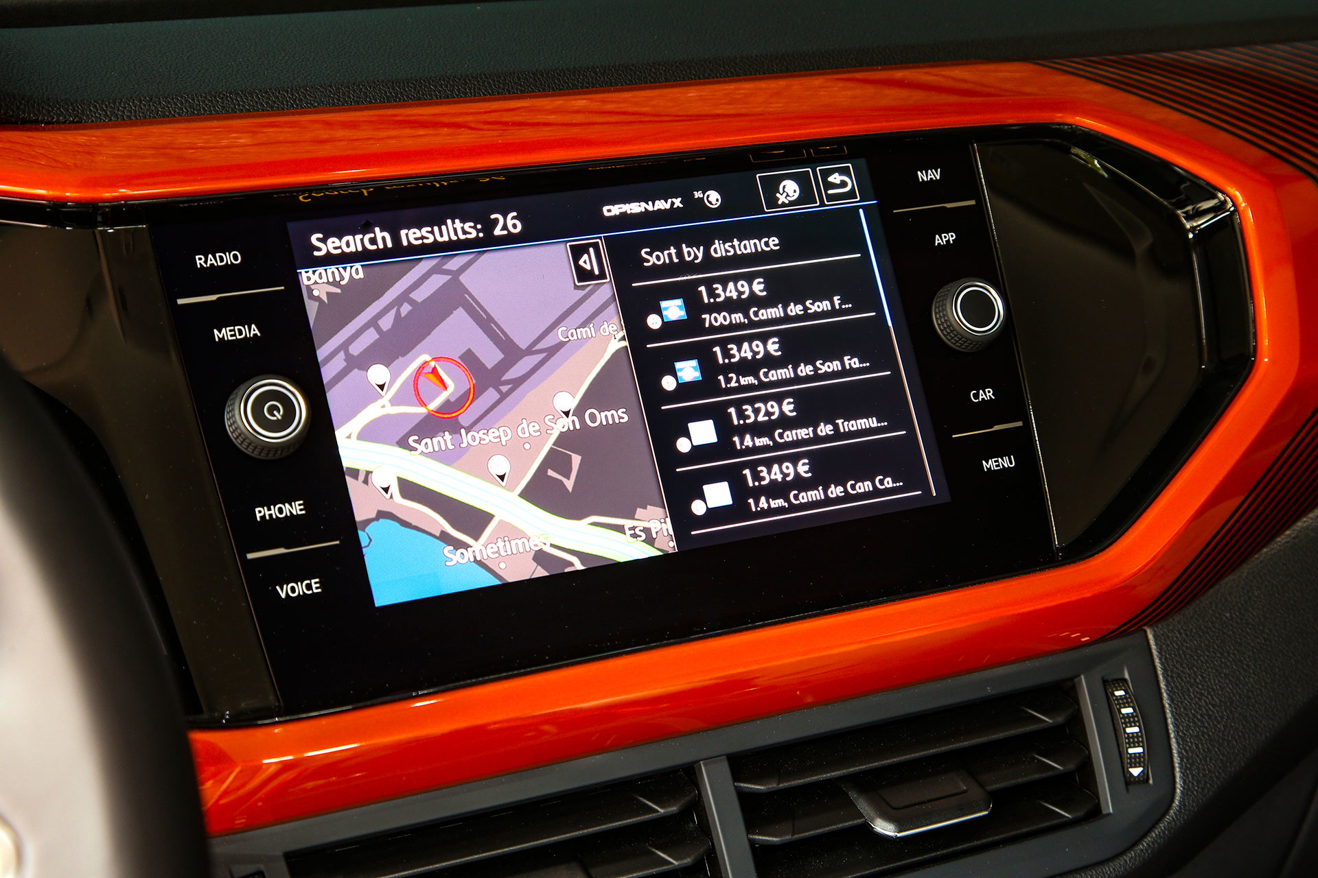 Volkswagen T Cross 2019 Naranja Prueba Interior 05