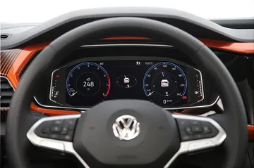 Volkswagen T Cross 2019 Naranja Prueba Interior 09