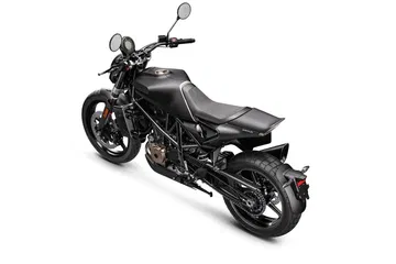 52820 Svartpilen 701 2019