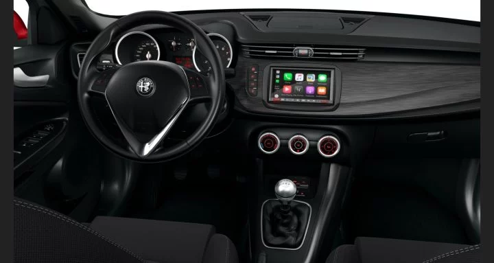 Alfa Romeo Giulietta B Tech Interior