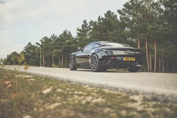 Aston Martin Db 11 Dm 13