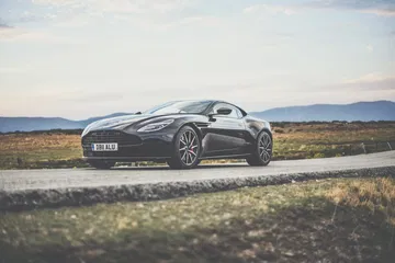 Aston Martin Db 11 Dm 22