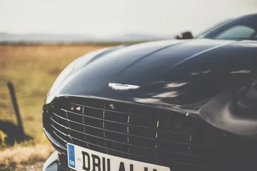 Aston Martin Db 11 Dm 8