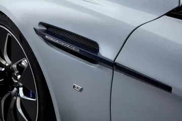 Aston Martin Rapide E 2019 03