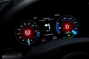 Aston Martin Rapide E 2019 10