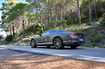 Bentley Continental Gt 2019 0419 055