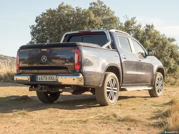 Comparativa 4x4 Toyota Land Cruiser Mercedes Clase X 00013