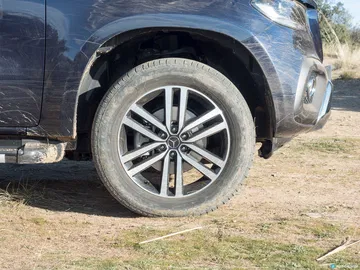 Comparativa 4x4 Toyota Land Cruiser Mercedes Clase X 00015