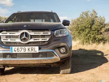 Comparativa 4x4 Toyota Land Cruiser Mercedes Clase X 00016