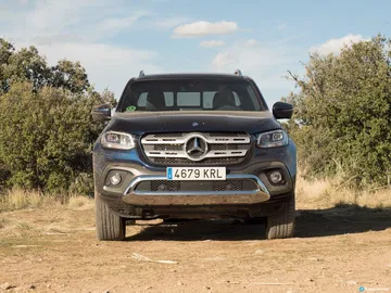 Comparativa 4x4 Toyota Land Cruiser Mercedes Clase X 00019