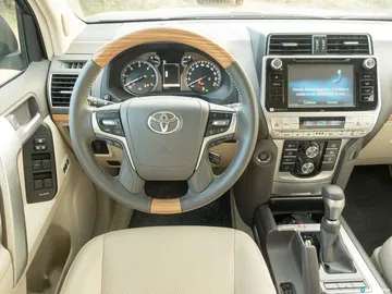 Comparativa 4x4 Toyota Land Cruiser Mercedes Clase X 00021