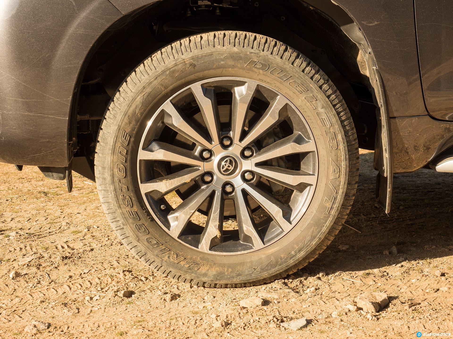 Comparativa 4x4 Toyota Land Cruiser Mercedes Clase X 00027