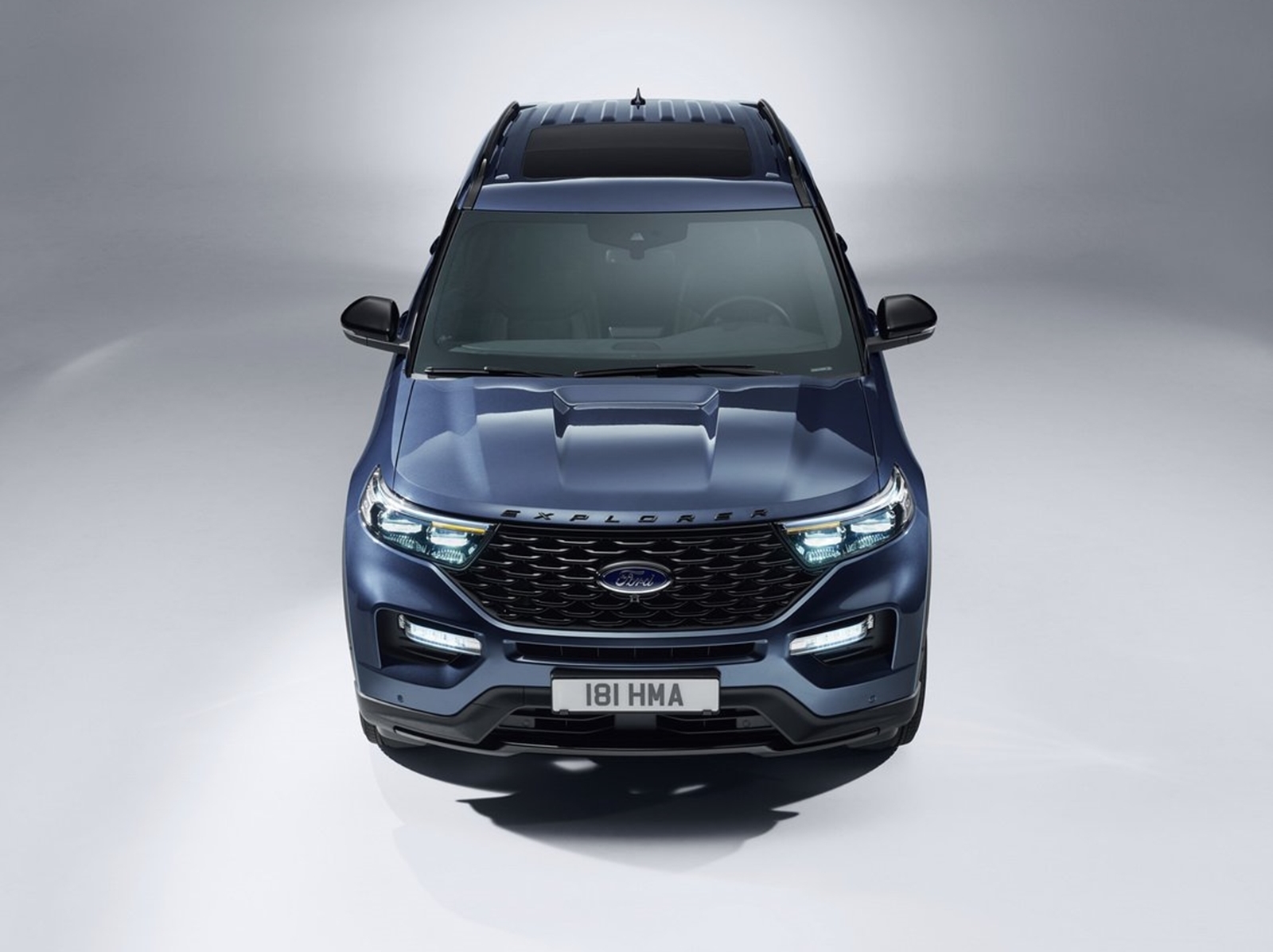 Ford Explorer 2019 0319 003