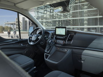 Ford Tourneo Custom Phev 6