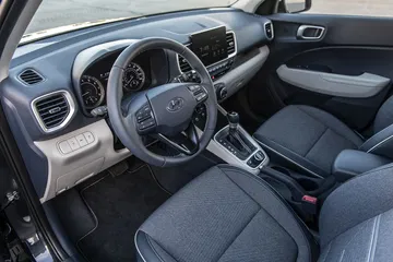 Hyundai Venue 2019 20
