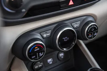 Hyundai Venue 2019 23