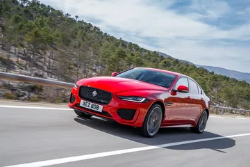 Jaguar Xe 2020 0419 004