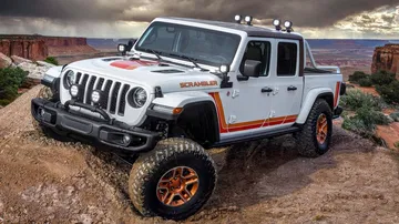 Jeep Gladiator Concept Scrambler 0419 008