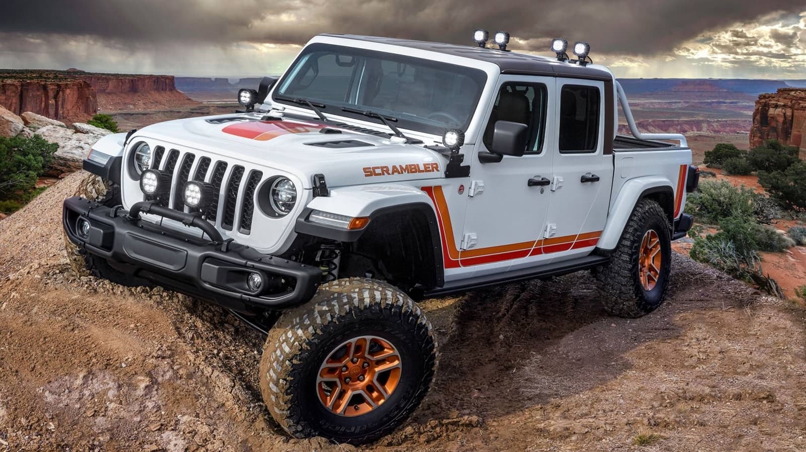 Jeep Gladiator Concept Scrambler 0419 008
