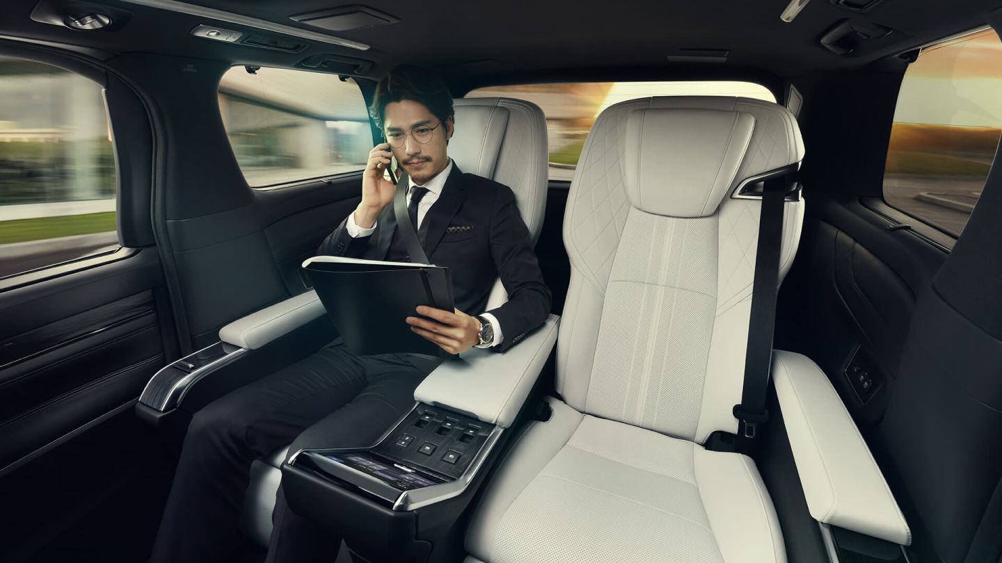 Lexus Lm 2019 2