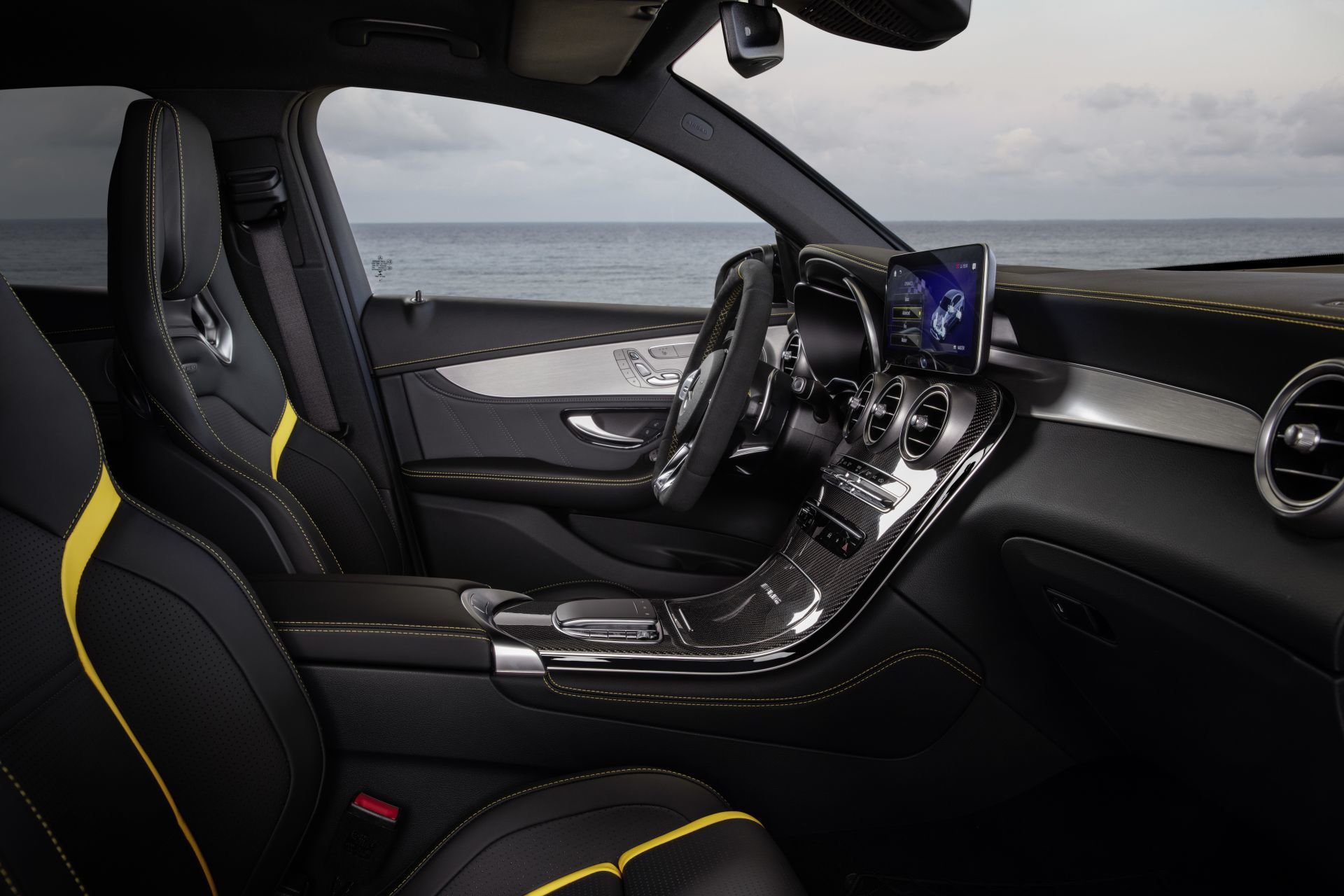 Mercedes Amg Glc 63 S 4matic+ Coupé (2019) Mercedes Amg Glc 63 S 4matic+ Coupé (2019)