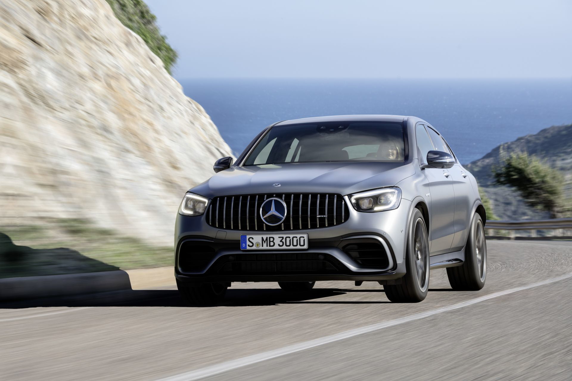 Mercedes Amg Glc 63 S 4matic+ Coupé (2019) Mercedes Amg Glc 63 S 4matic+ Coupé (2019)