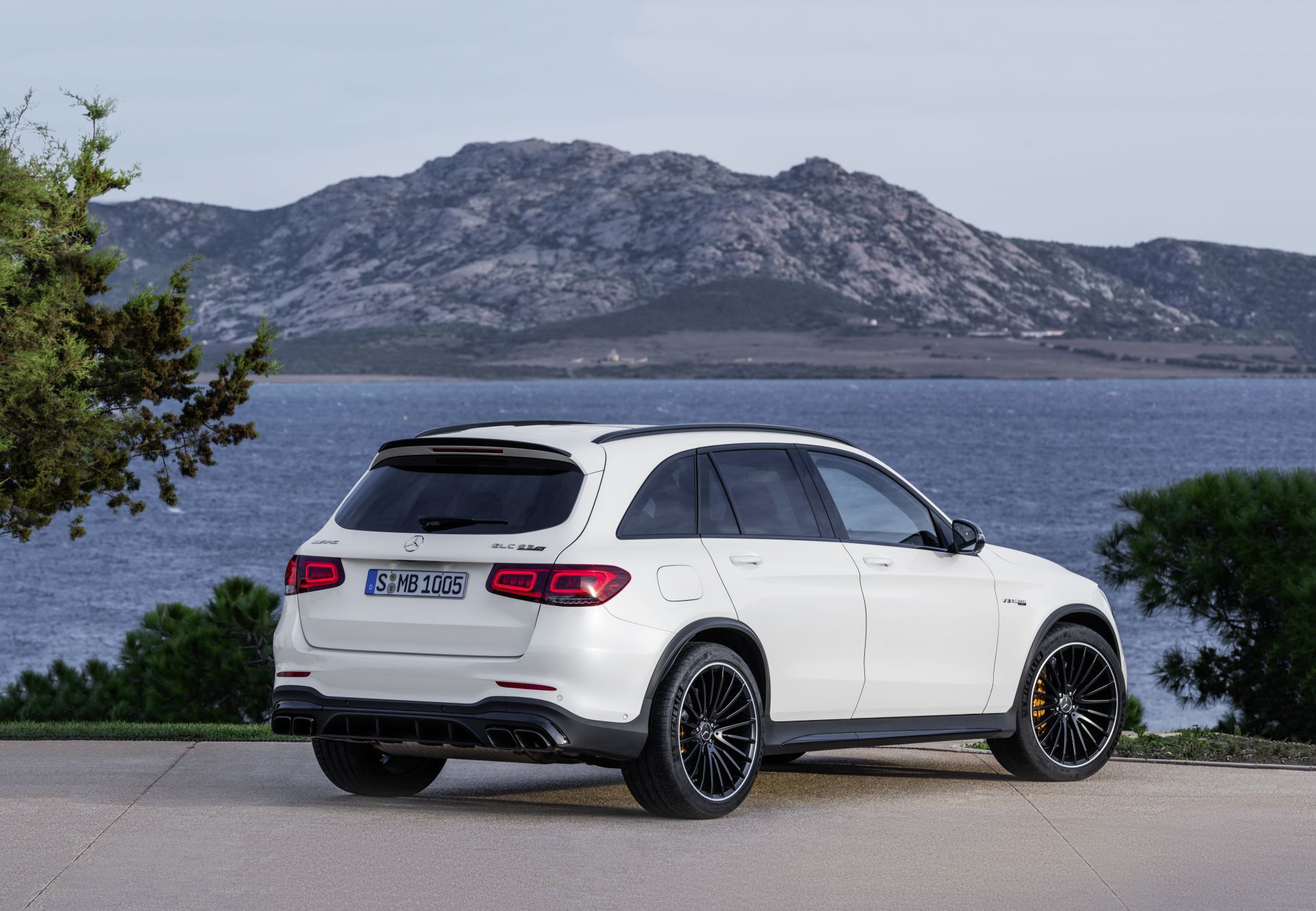 Mercedes Amg Glc 63 S 4matic+ (2019) Mercedes Amg Glc 63 S 4matic+ (2019)