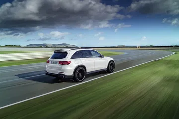 Mercedes Amg Glc 63 S 4matic+ (2019) Mercedes Amg Glc 63 S 4matic+ (2019)