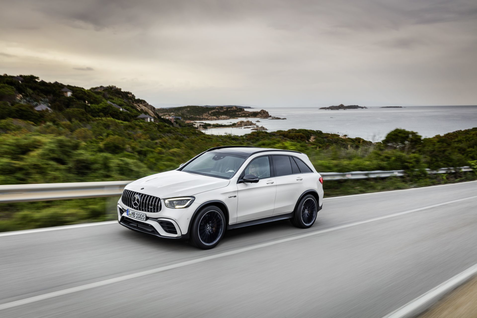 Mercedes Amg Glc 63 S 4matic+ (2019) Mercedes Amg Glc 63 S 4matic+ (2019)