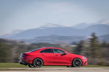 Mercedes Cla 2019 Rojo Prueba 27