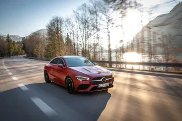 Mercedes Cla 2019 Rojo Prueba 37