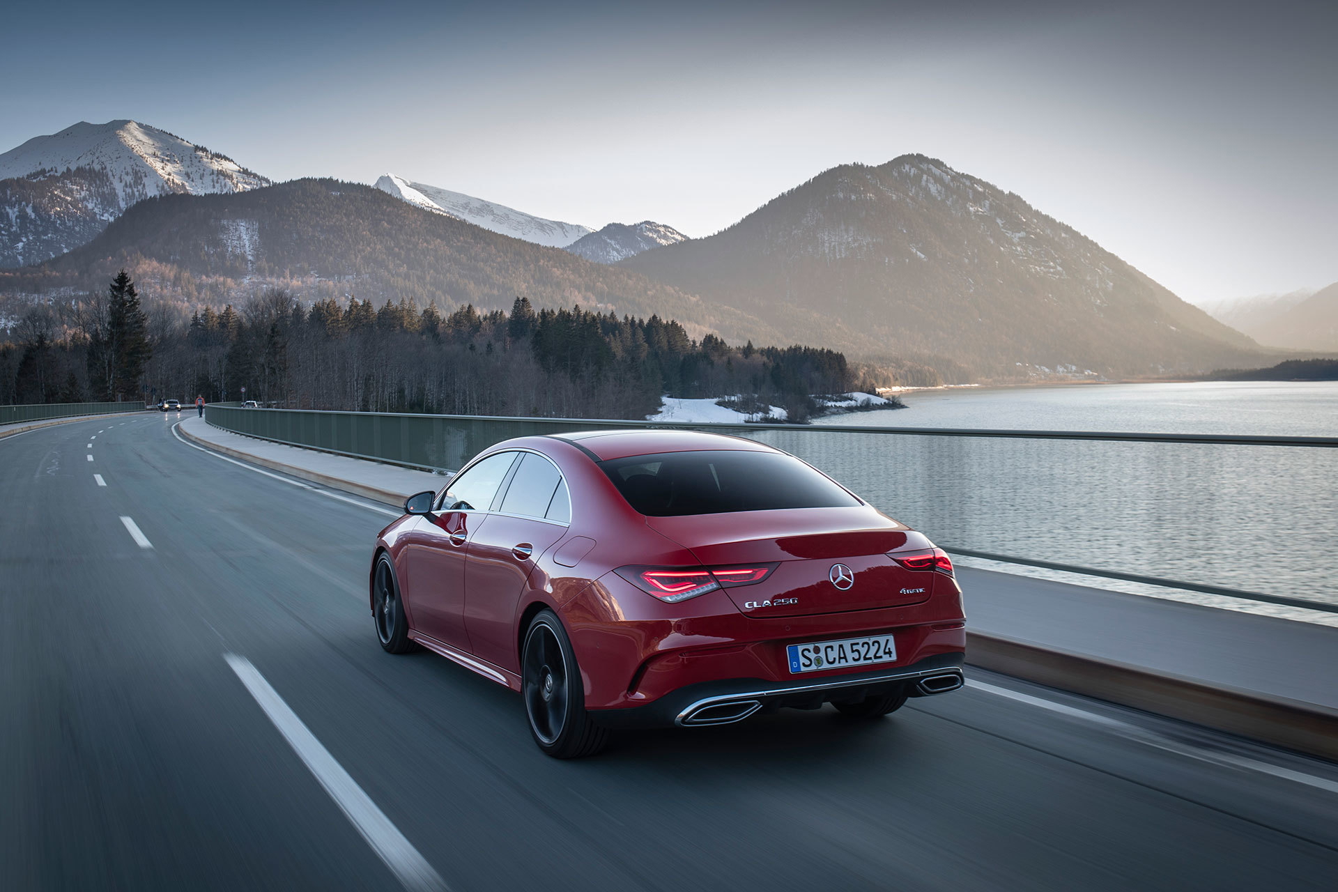 Mercedes Cla 2019 Rojo Prueba 42