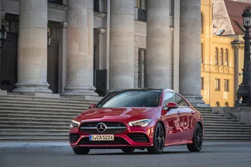 Mercedes Cla 2019 Rojo Prueba 50