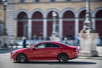 Mercedes Cla 2019 Rojo Prueba 52