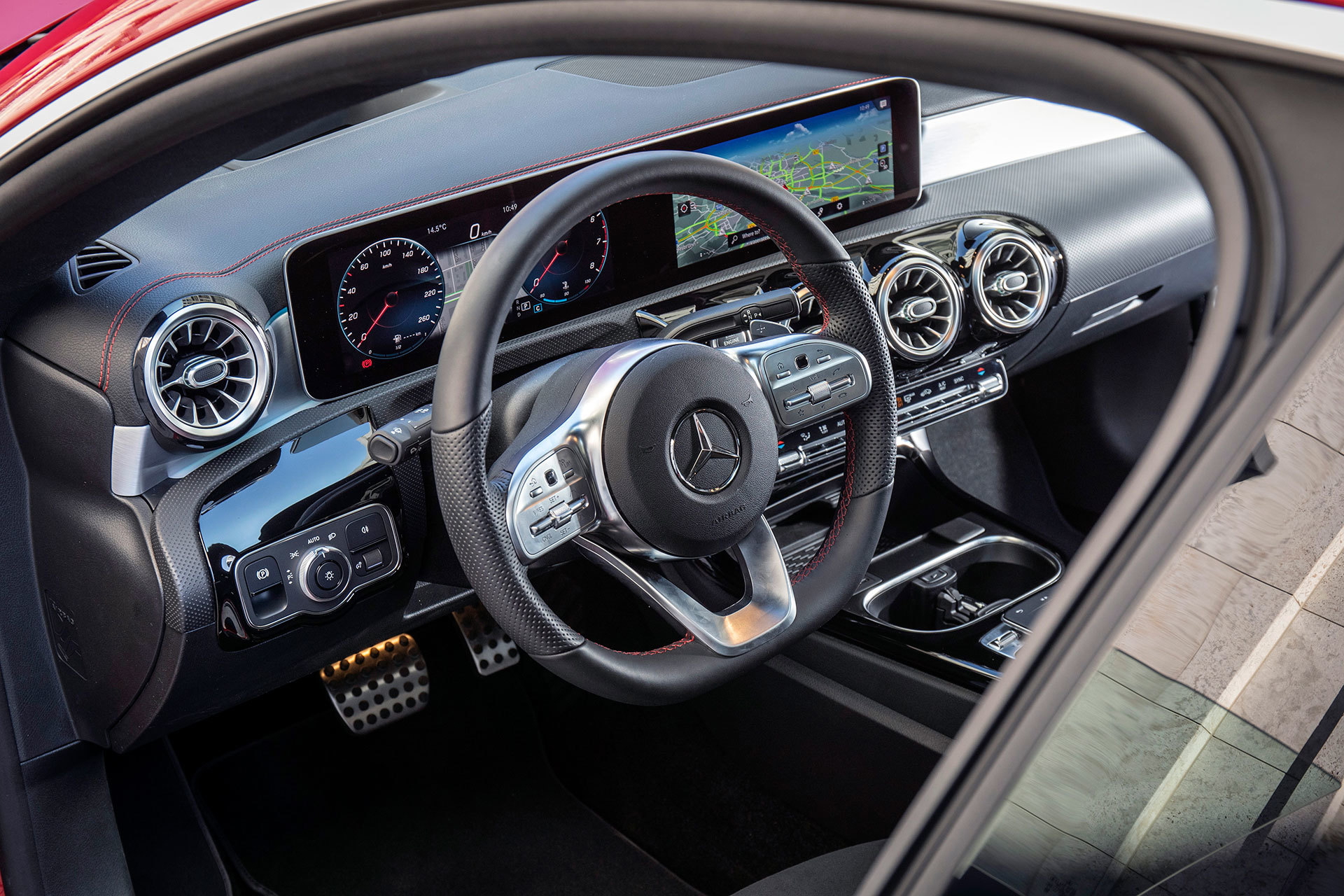 Mercedes Cla 2019 Rojo Prueba 64