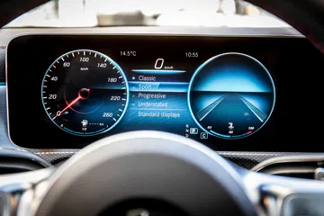 Mercedes Cla 2019 Rojo Prueba 84
