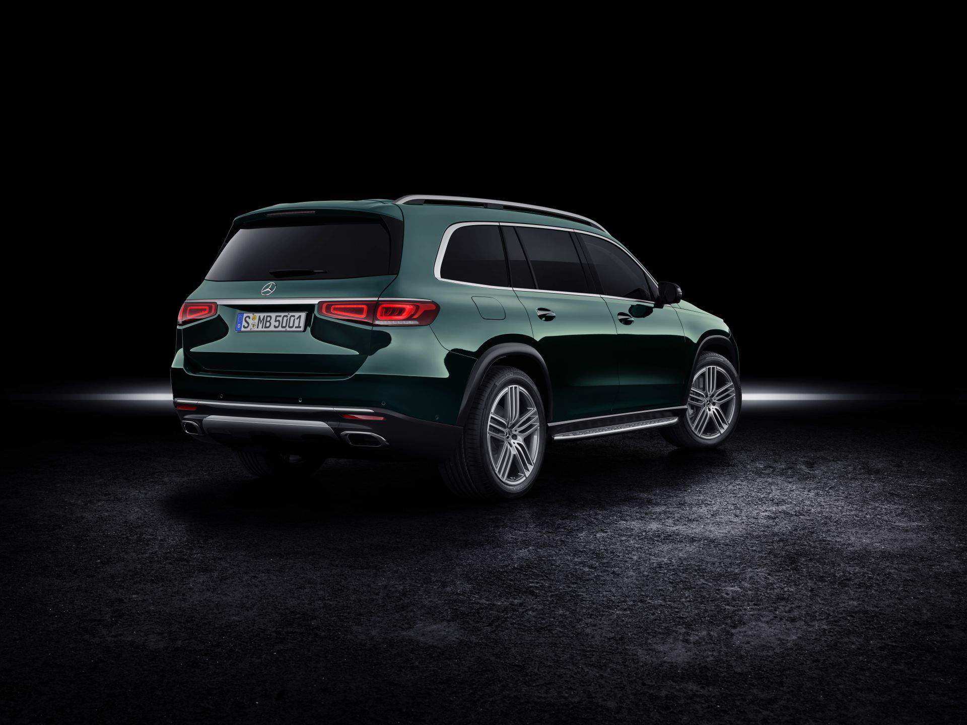 Der Neue Mercedes Benz Gls: Die S Klasse Unter Den Suv The New Mercedes Benz Gls: The S Class Of Suvs
