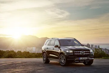 Der Neue Mercedes Benz Gls: Die S Klasse Unter Den Suv The New Mercedes Benz Gls: The S Class Of Suvs