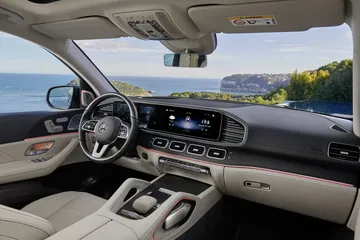 Der Neue Mercedes Benz Gls: Die S Klasse Unter Den Suv The New Mercedes Benz Gls: The S Class Of Suvs