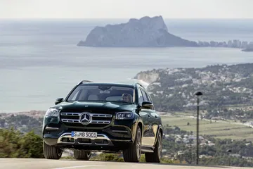 Der Neue Mercedes Benz Gls: Die S Klasse Unter Den Suv The New Mercedes Benz Gls: The S Class Of Suvs