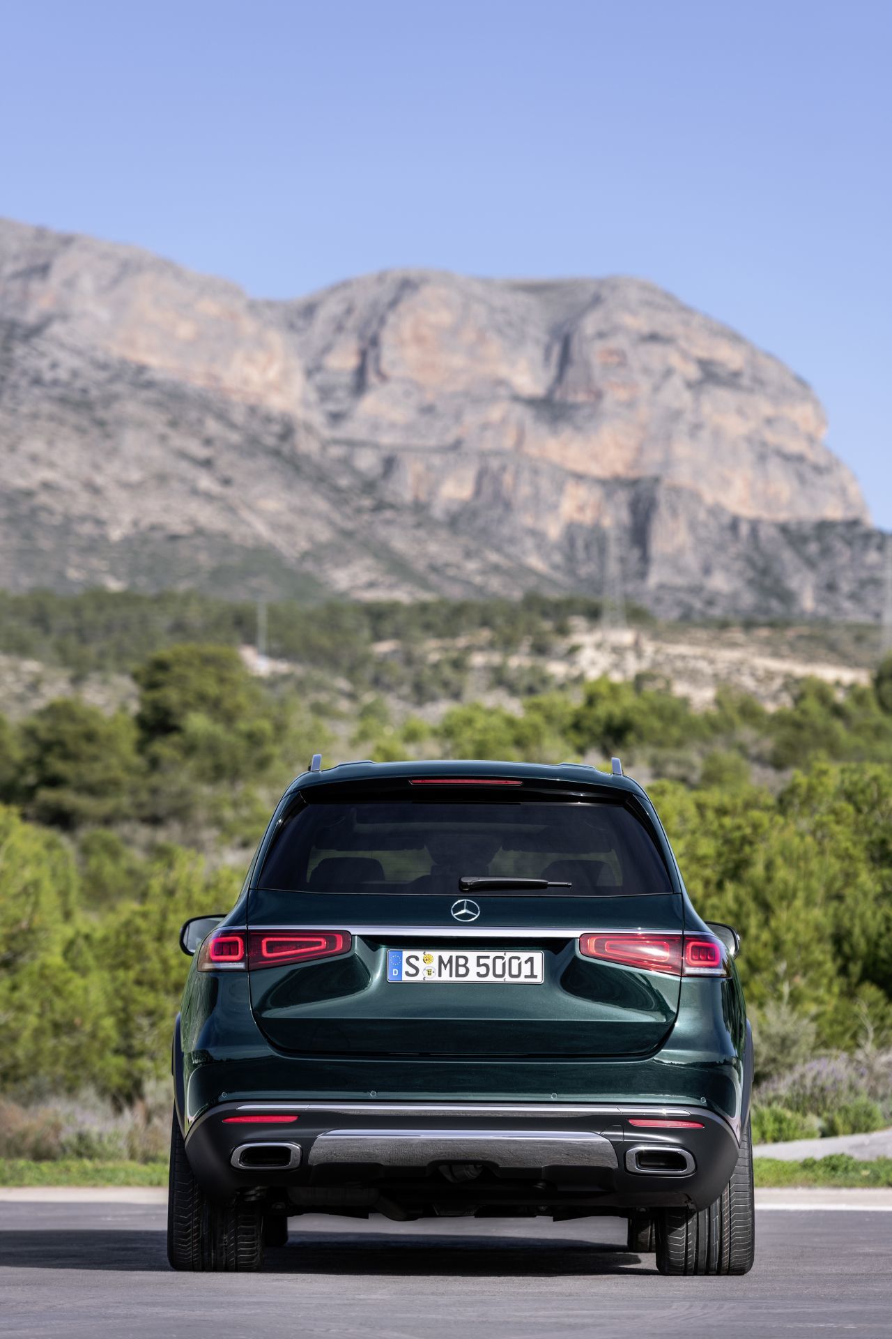 Der Neue Mercedes Benz Gls: Die S Klasse Unter Den Suv The New Mercedes Benz Gls: The S Class Of Suvs