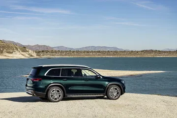 Der Neue Mercedes Benz Gls: Die S Klasse Unter Den Suv The New Mercedes Benz Gls: The S Class Of Suvs