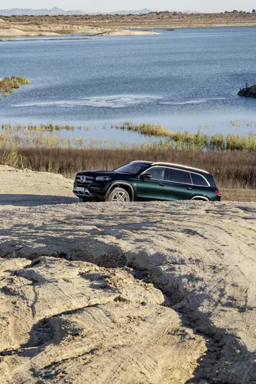 Der Neue Mercedes Benz Gls: Die S Klasse Unter Den Suv The New Mercedes Benz Gls: The S Class Of Suvs