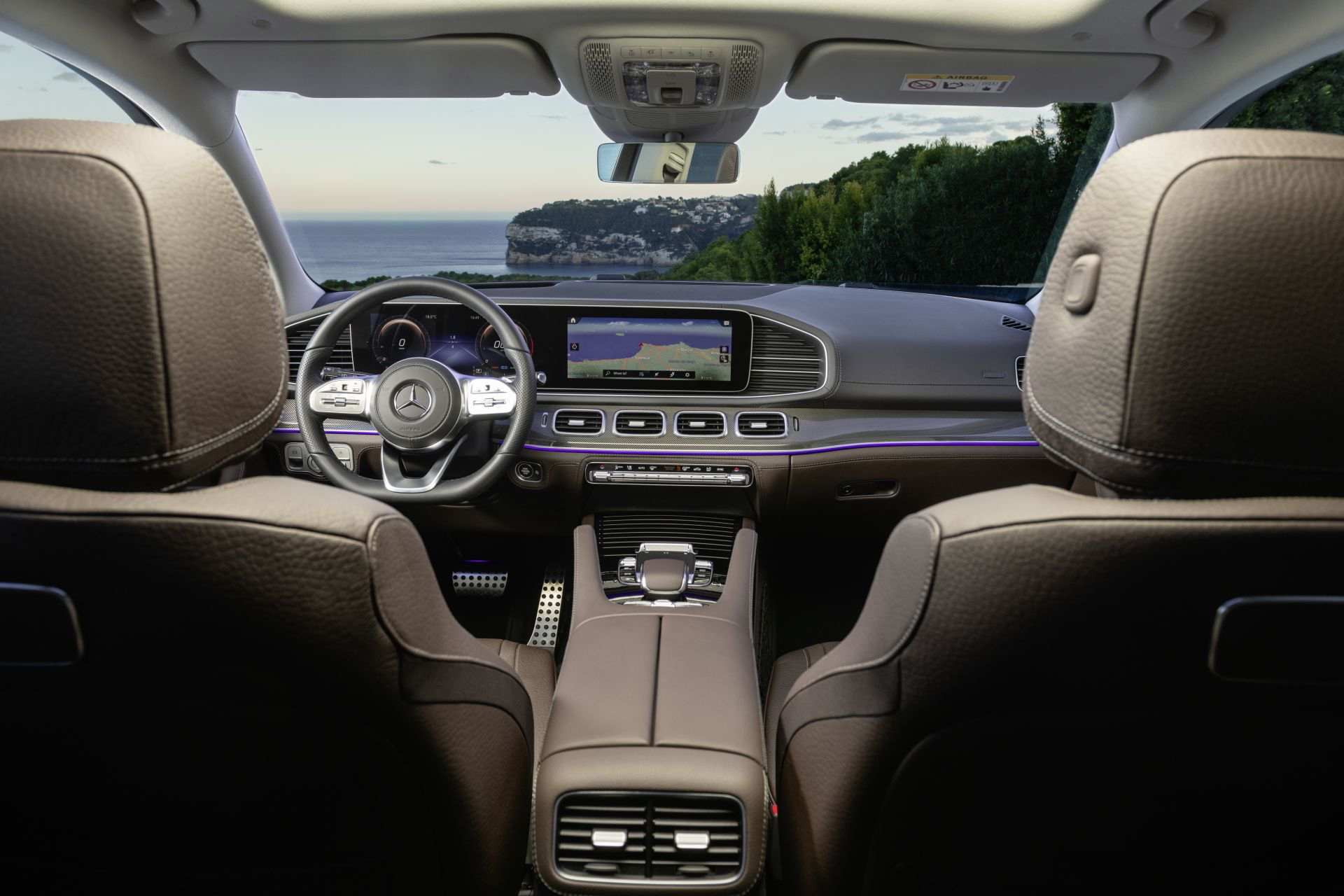 Der Neue Mercedes Benz Gls: Die S Klasse Unter Den Suv The New Mercedes Benz Gls: The S Class Of Suvs