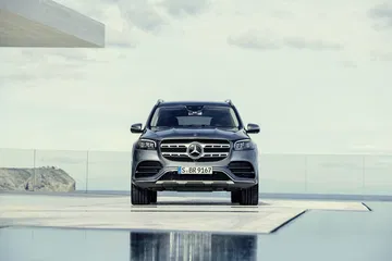 Der Neue Mercedes Benz Gls: Die S Klasse Unter Den Suv The New Mercedes Benz Gls: The S Class Of Suvs